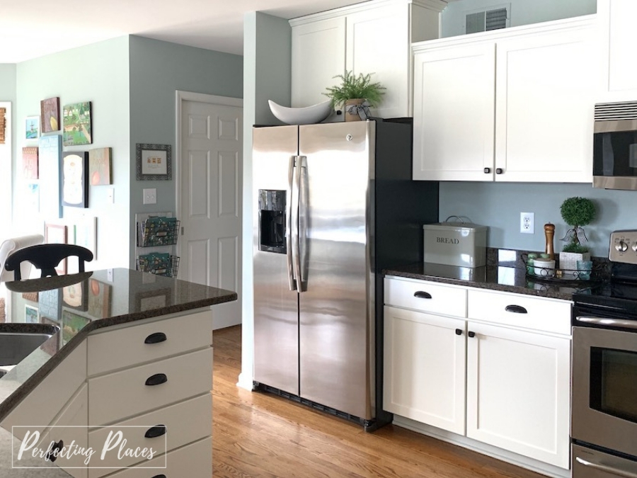 Painted Kitchen Cabinet Makeover