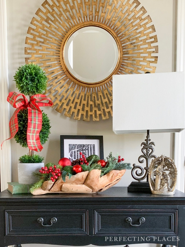 Christmas Decor Foyer Table