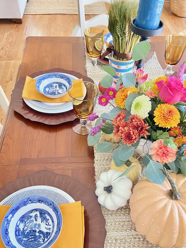 A Colorful Thanksgiving Tablescape