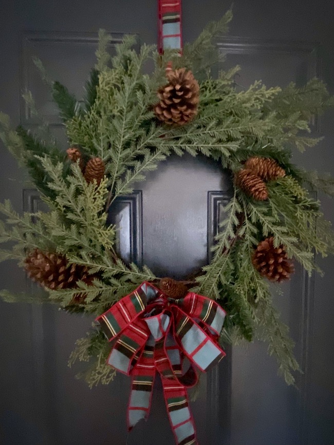 3 Great Inexpensive Christmas Wreaths from Walmart - Perfecting Places