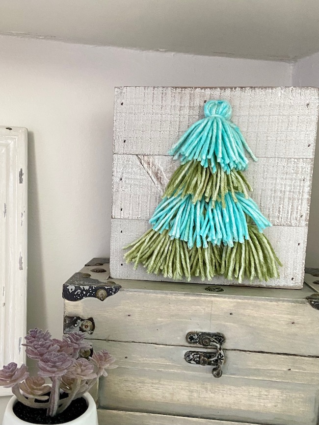 Green and Turquoise Tassel Christmas Tree Art