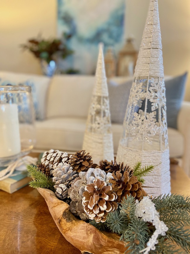 Christmas Coffee Table Decor