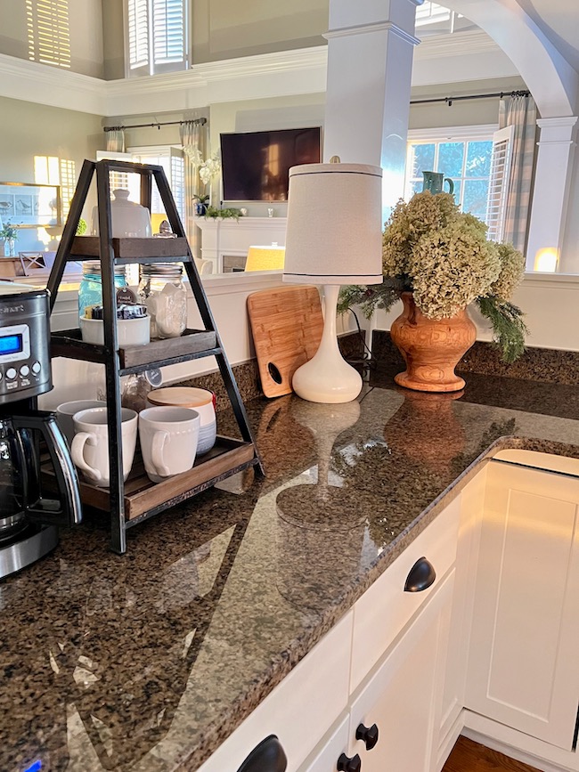 Kitchen Countertop Decor