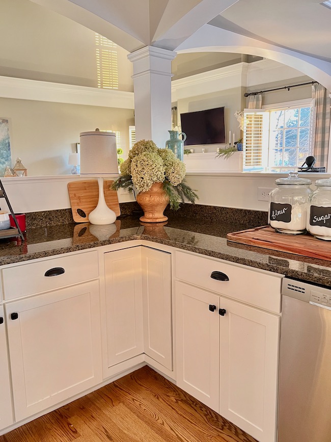 Kitchen Countertop Decor with cabinets painted with Sherwin Williams Alabaster.