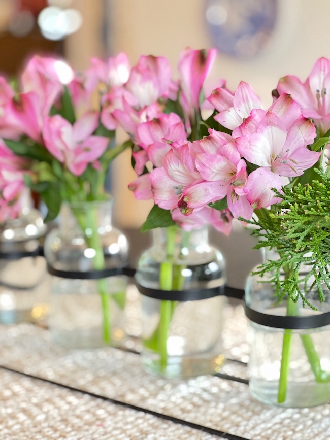 Simple Centerpiece for Winter Table