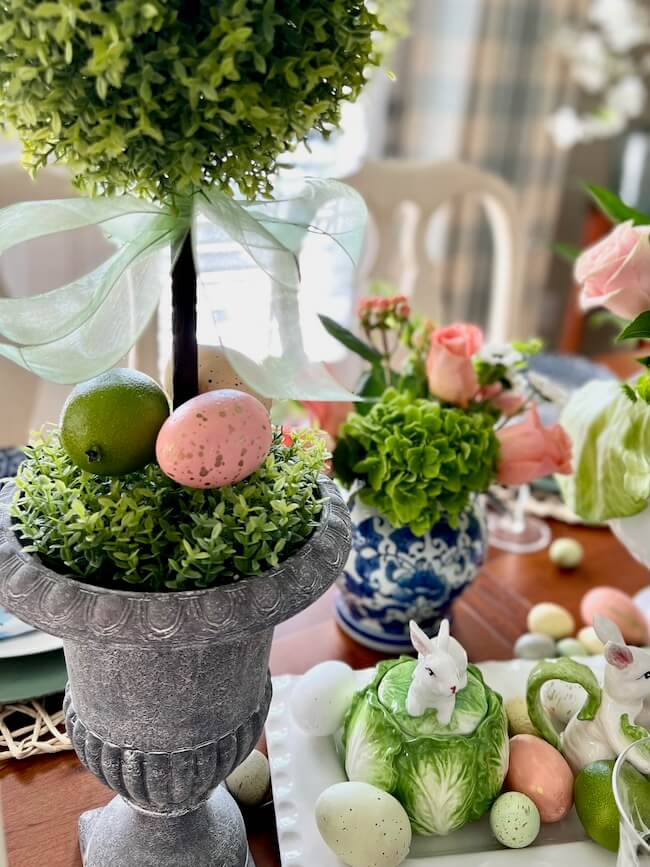 Easter Table Decorations