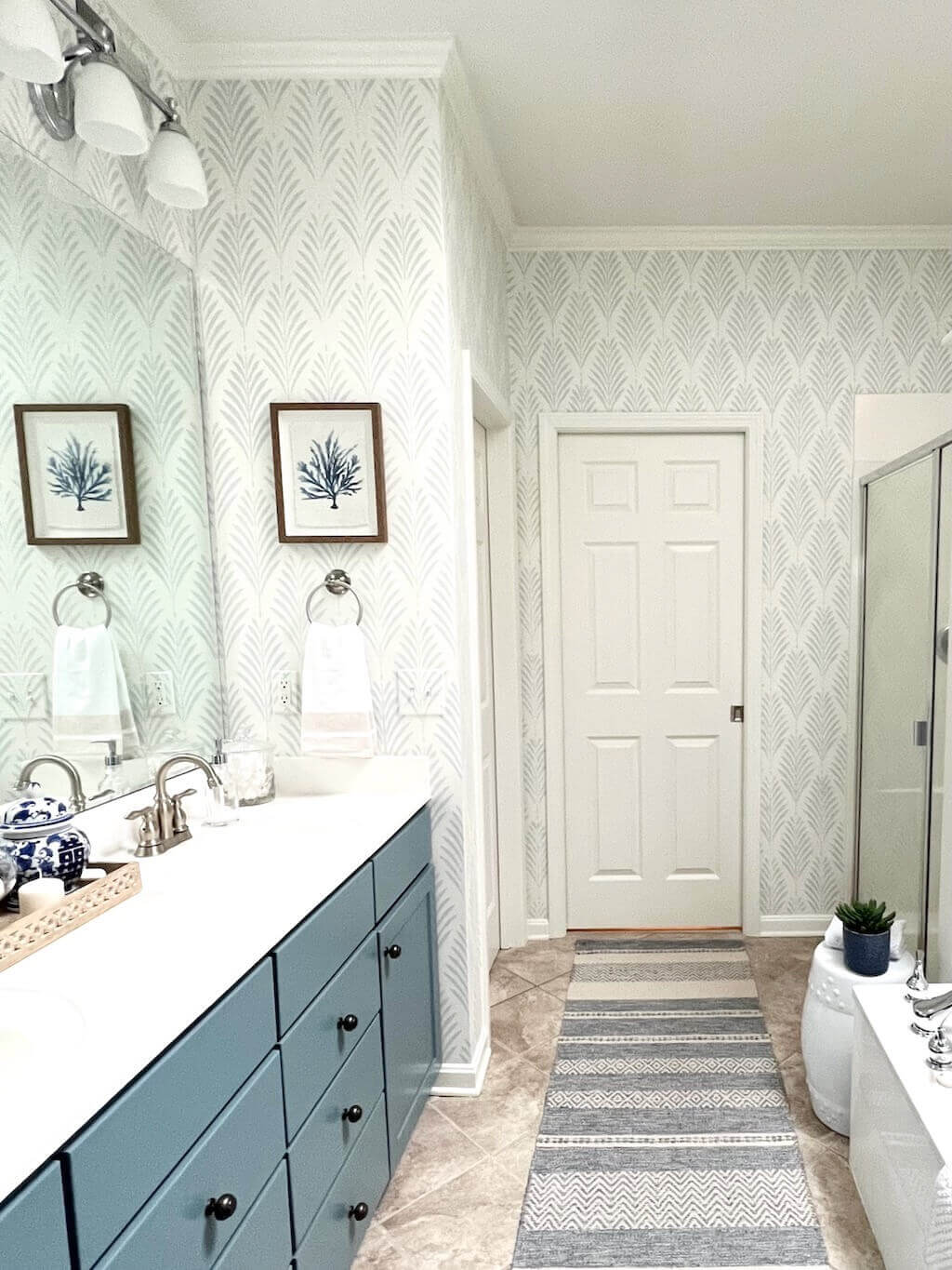Bathroom Makeover with Stenciled Walls