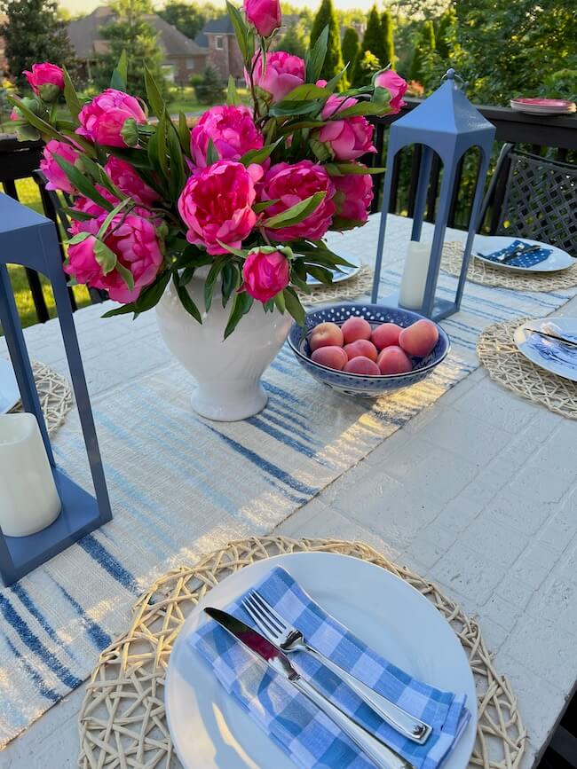 Patio Table Makeover Summer Tabletop Decor