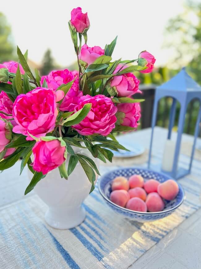 Summer Tablescape