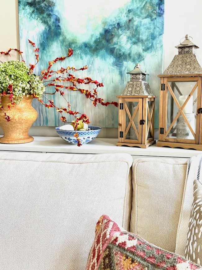 Fall Colors on Sofa Table in Living Room