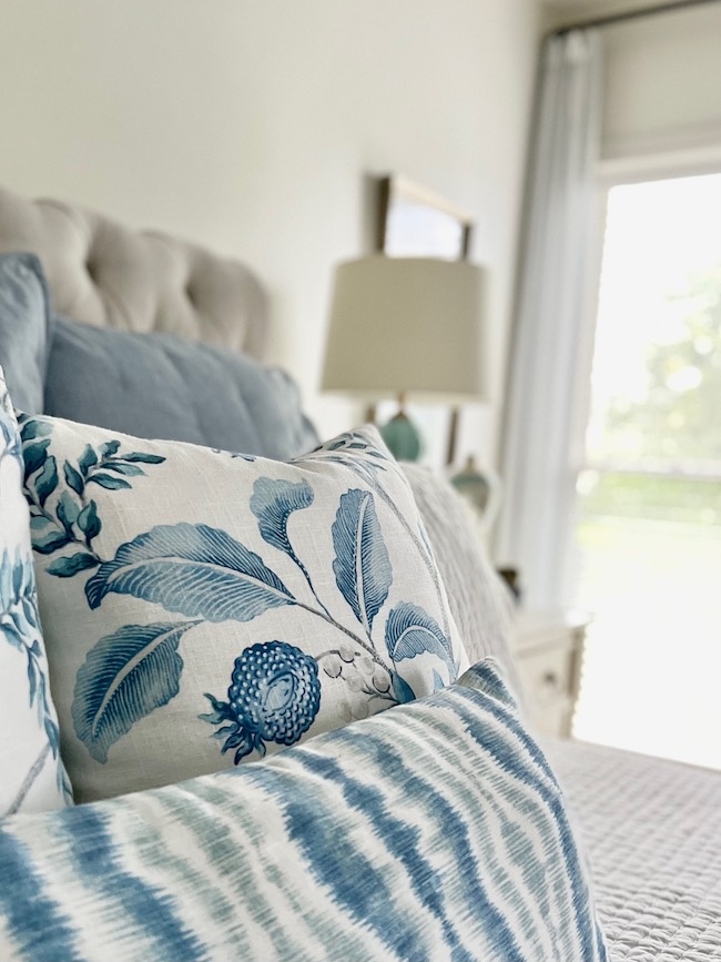 Blue & White Bedding & 7 Tips for the Perfectly Layered Bed