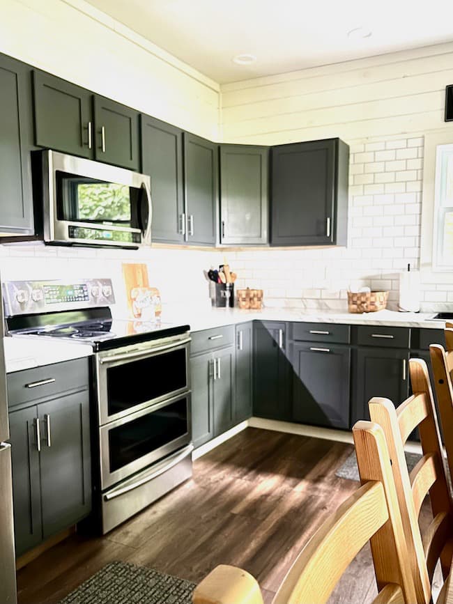 Lakehouse Kitchen Cabinets SW Peppercorn