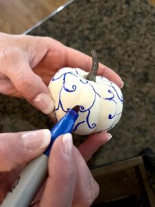 Making a Chinoiserie pumpkin