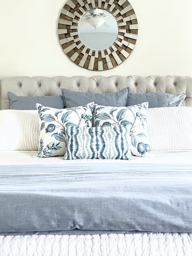 Layered Bedding Ideas for blue and white bedroom