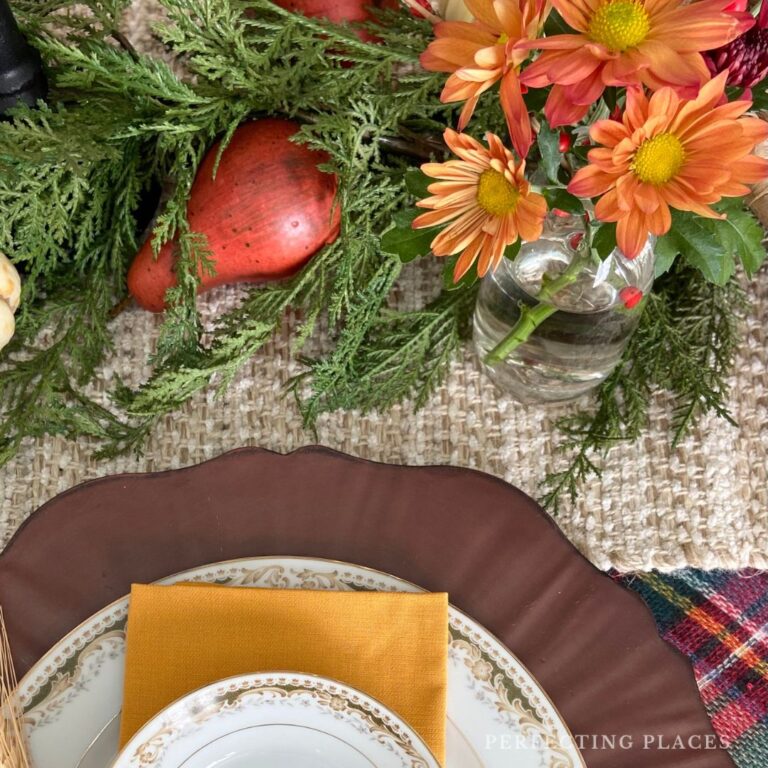 Ideas for Creating a DIY Table Centerpiece for Thanksgiving