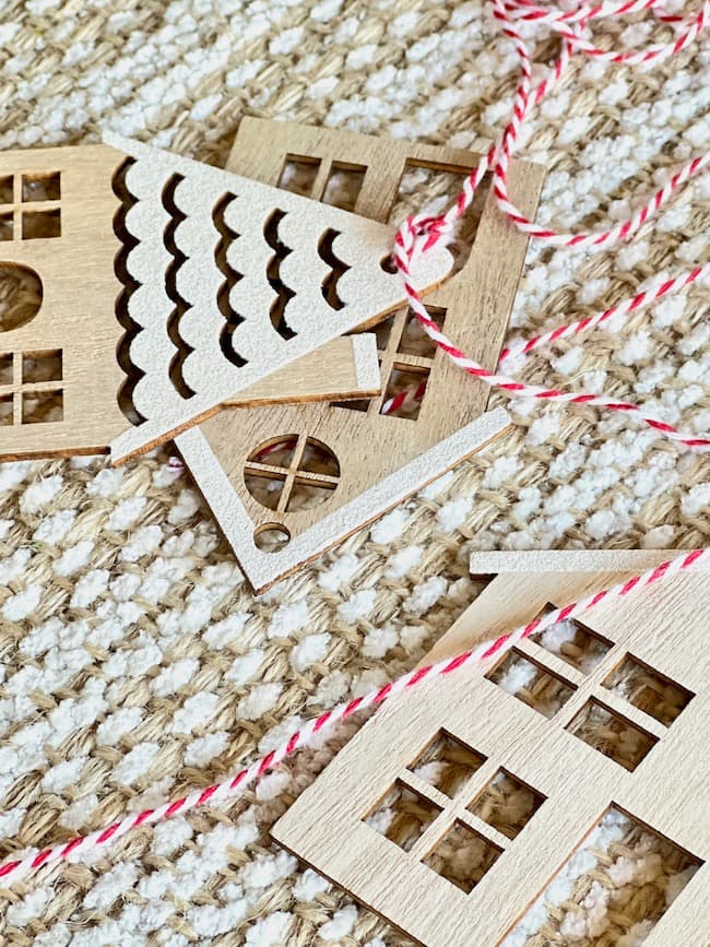 Christmas Gingerbread House Ornaments