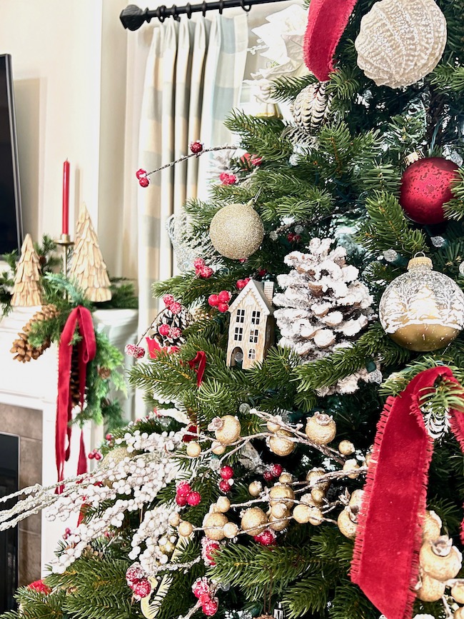 Red White and Gold Christmas tree with Pinecones and velvet ribbon