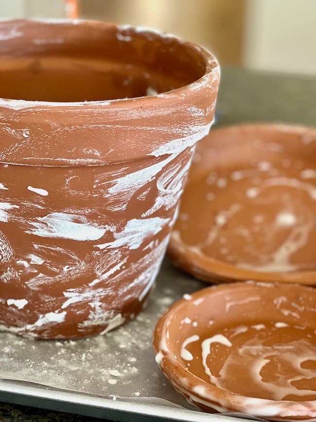 DIY Aged Terracotta Pot with Baking Soda