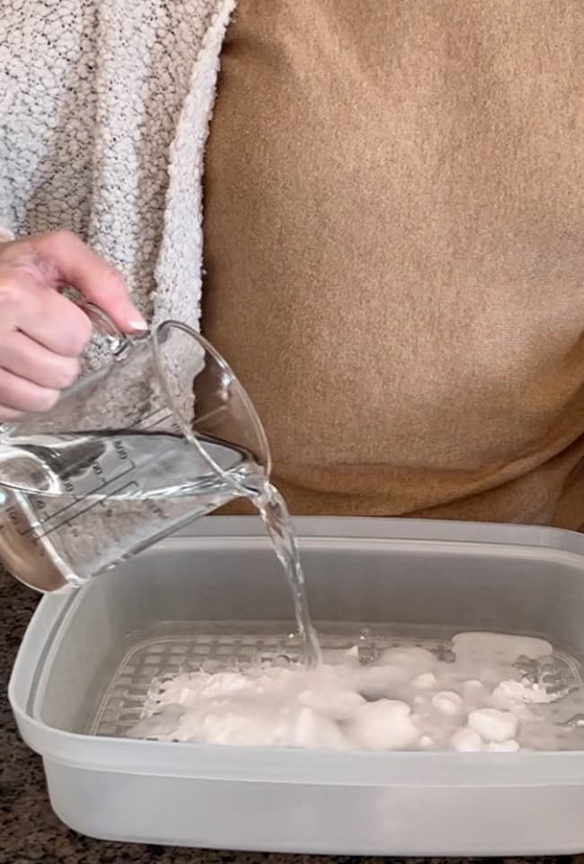 DIY Aged Terracotta Pot with Baking Soda