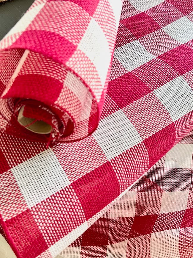 Red and white plaid burlap role for DIY placemats