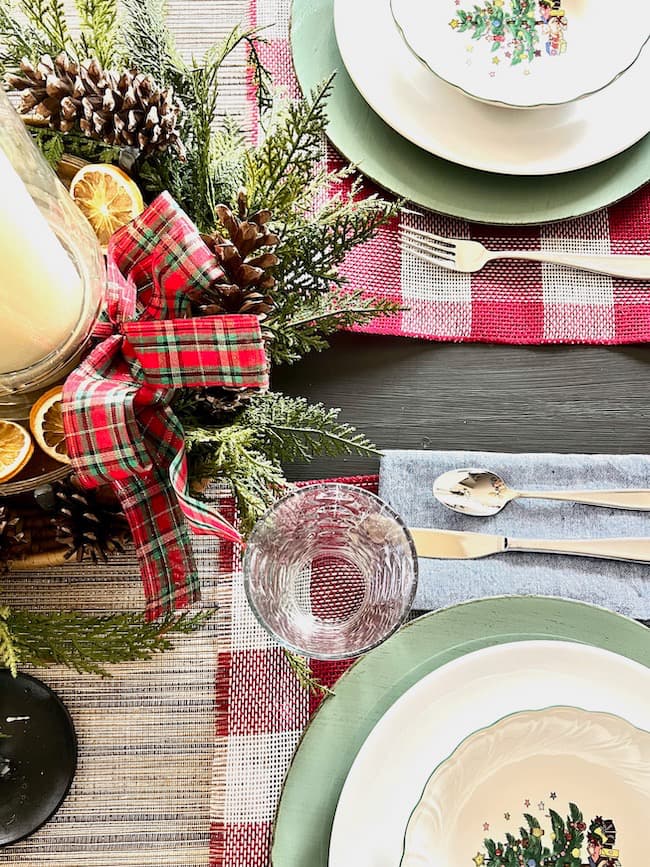 Plaid Christmas tablescape in the kitchen