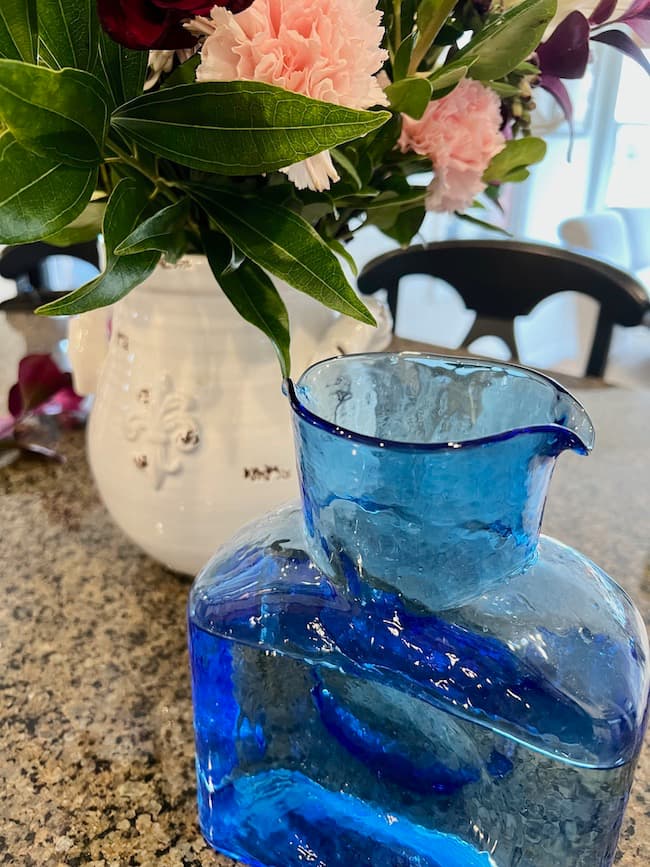 blue glass vase for centerpiece