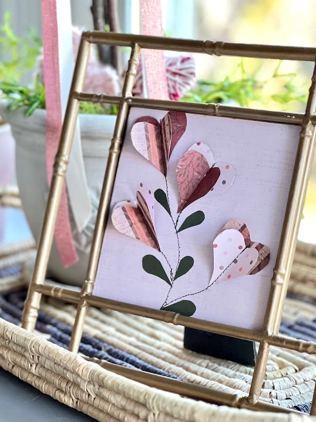 How to make framed 3D paper art for Valentine's Day - framed paper artwork