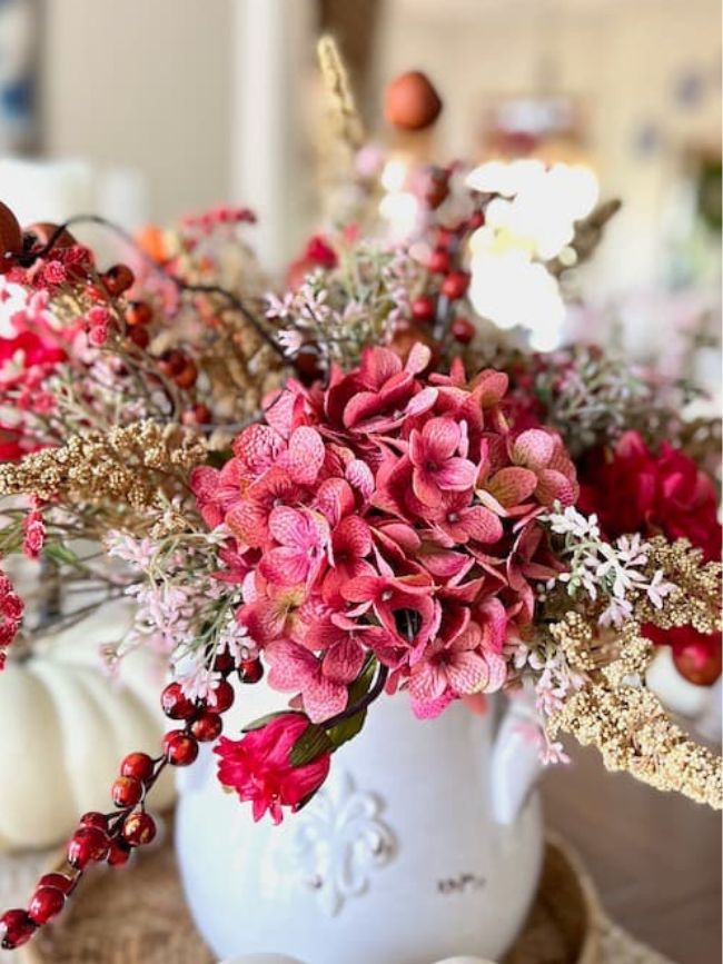 Fall Flower Arrangement on Dining table