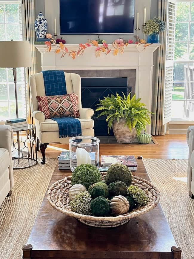 Living Room Fall Decor