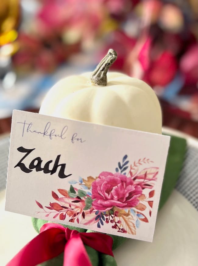 Printable floral Thanksgiving Place cards