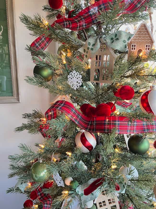 Classic Christmas Decor Kitchen Tree