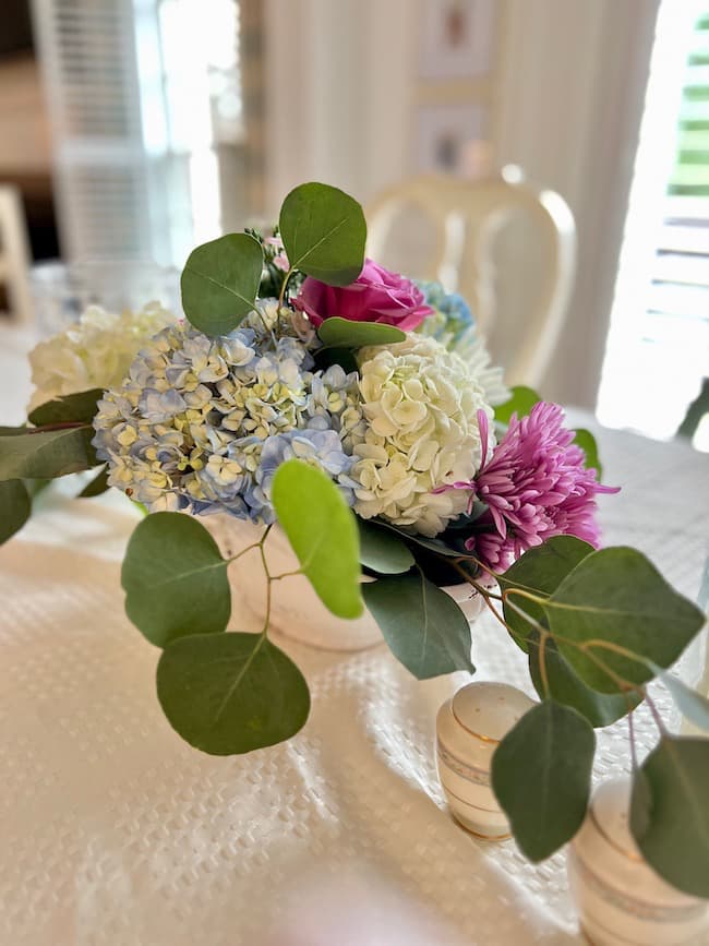 Create Blue, White, and Lavender Floral Centerpieces