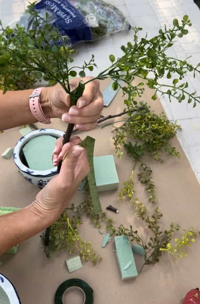 Making a DIY topiary